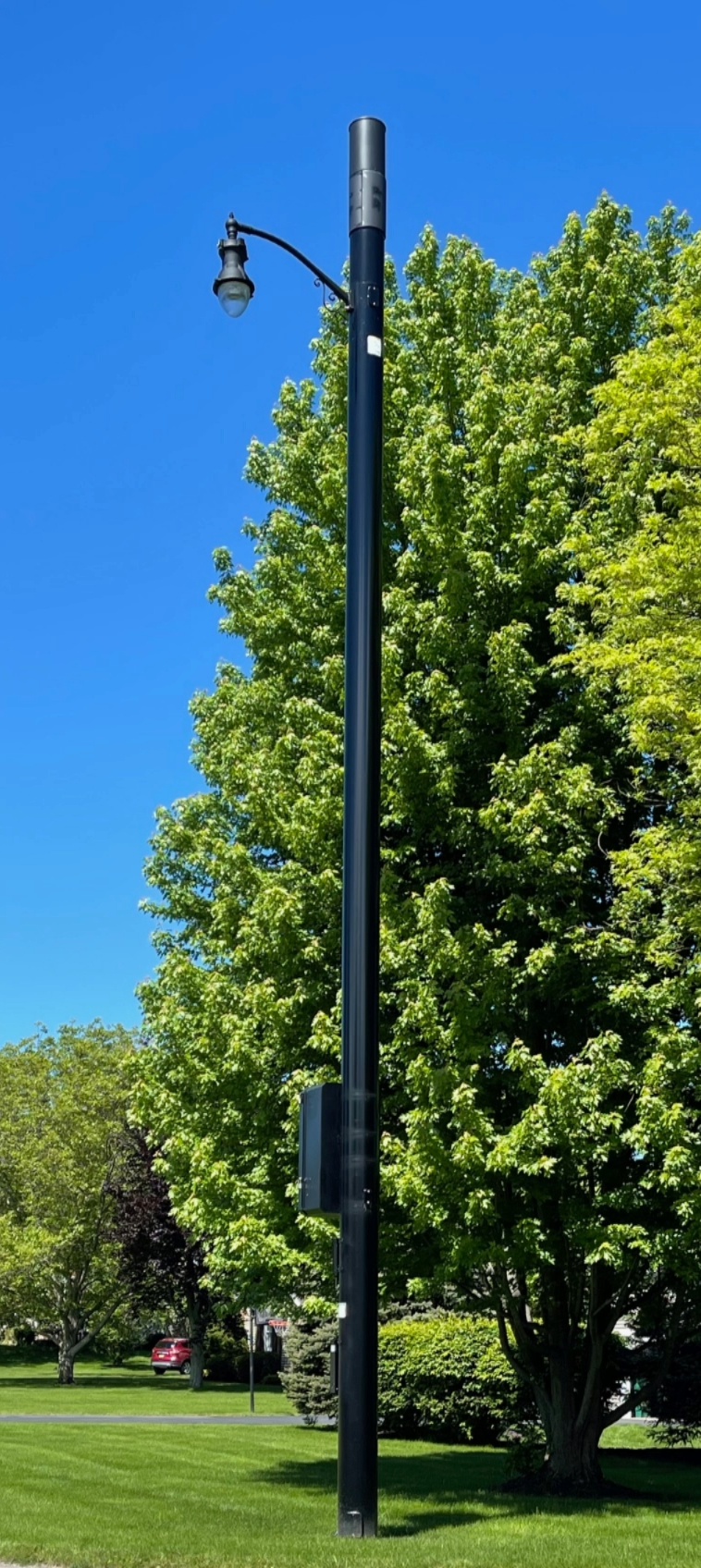Small-cell light pole